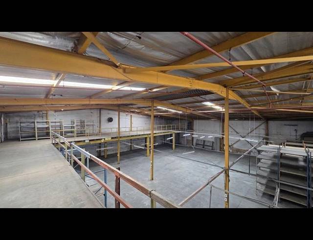 INDUSTRIAL FOR SALE IN SPRINGFIELD PARK